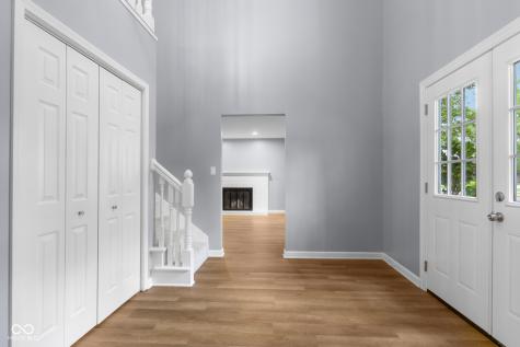 1127 Junco Drive Columbus IN 47203