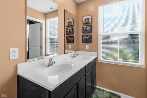 13821 N Rising Sun Circle E Camby IN 46113