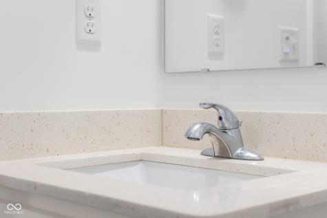 5737 Lauren Lane Columbus IN 47203