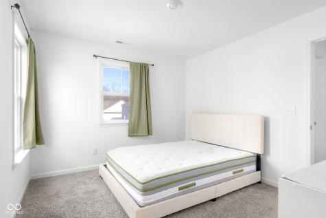 5737 Lauren Lane Columbus IN 47203