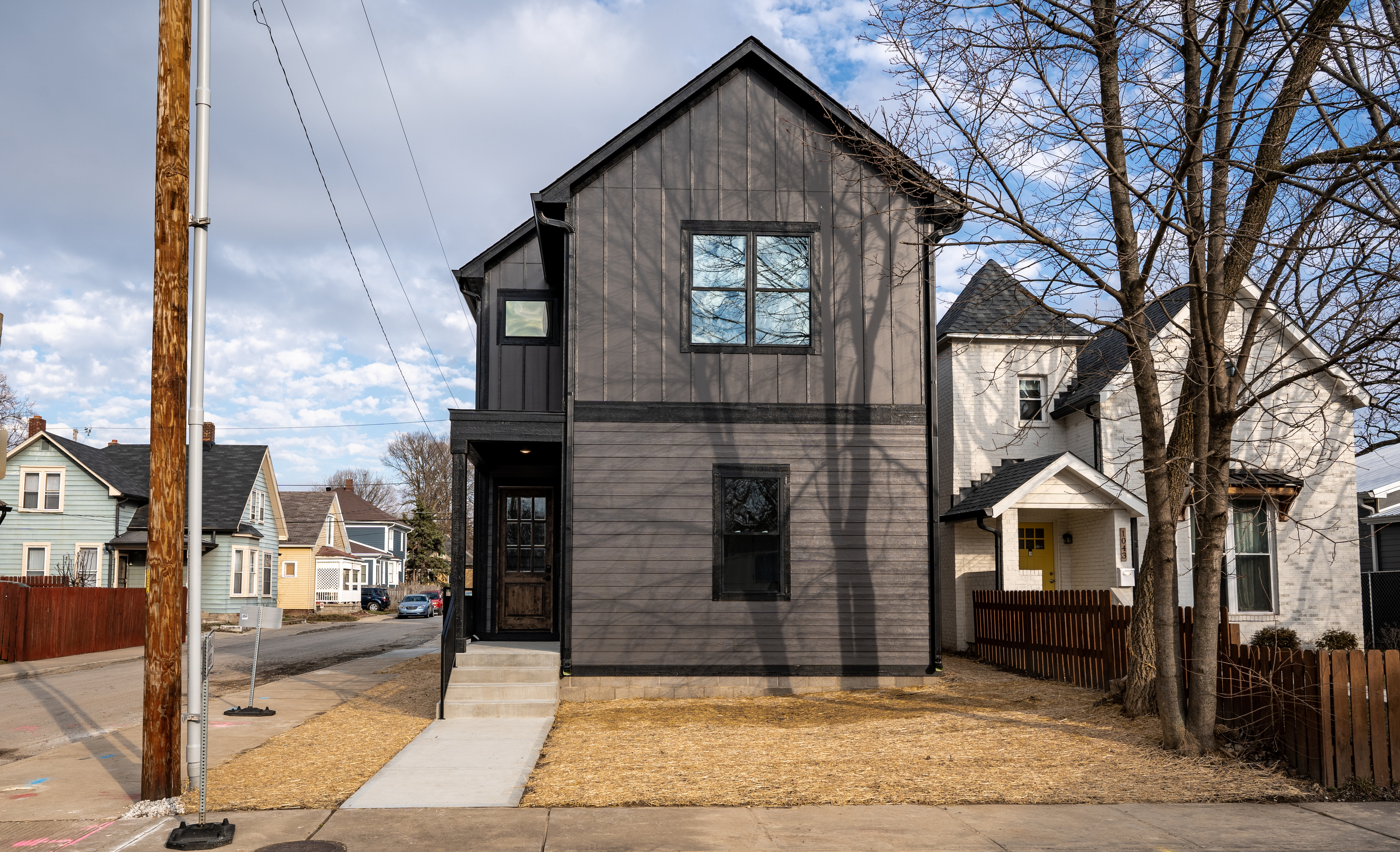 1047 N Beville Avenue Indianapolis IN 46201