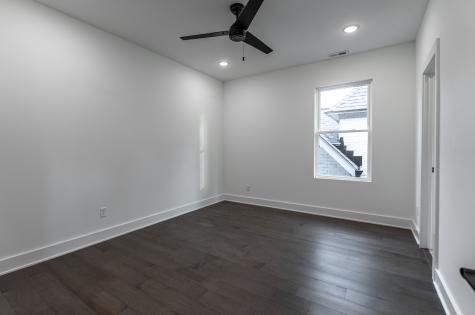 1047 N Beville Avenue Indianapolis IN 46201