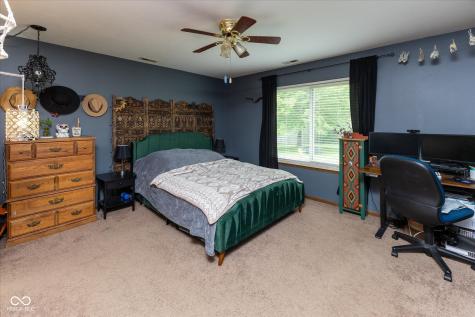 4815 Carlsbad Circle Indianapolis IN 46241
