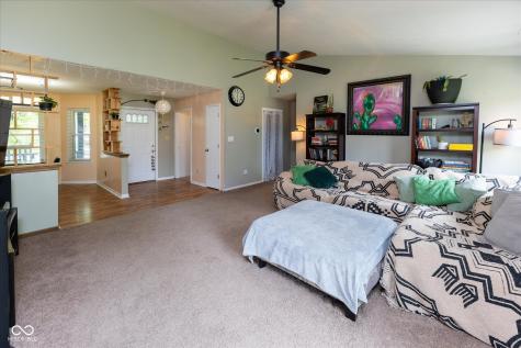 4815 Carlsbad Circle Indianapolis IN 46241