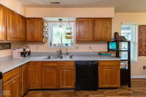 4815 Carlsbad Circle Indianapolis IN 46241