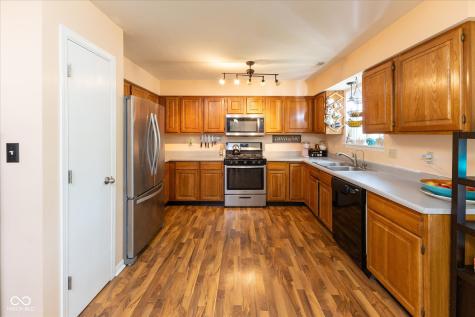 4815 Carlsbad Circle Indianapolis IN 46241