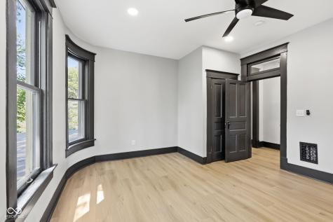 875 Woodruff Place Middle Drive Indianapolis IN 46201