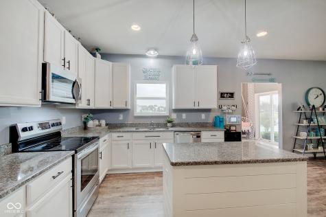 7102 Beal Lane Indianapolis IN 46217