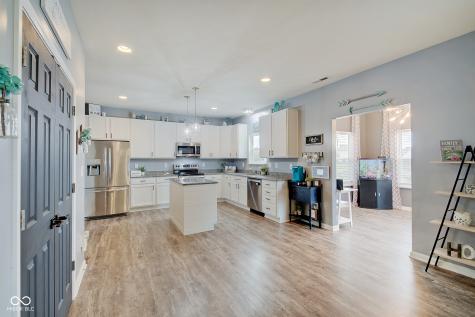 7102 Beal Lane Indianapolis IN 46217