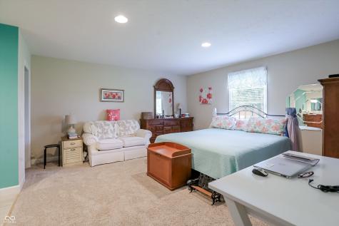 8175 S Mitthoeffer Road Indianapolis IN 46259