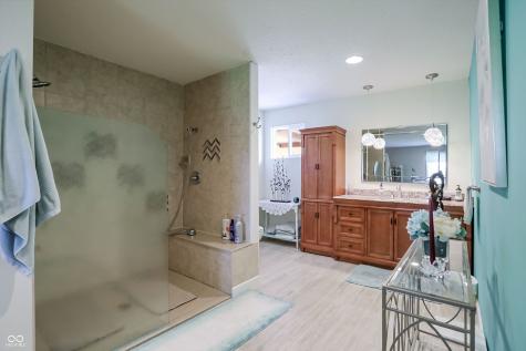 8175 S Mitthoeffer Road Indianapolis IN 46259