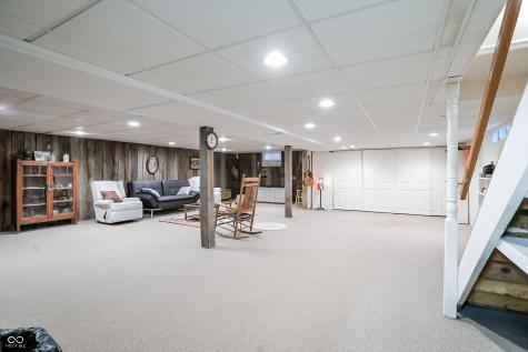 8175 S Mitthoeffer Road Indianapolis IN 46259