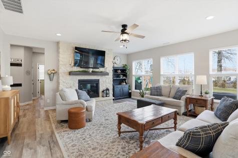 10702 Oak Bend Boulevard Indianapolis IN 46239