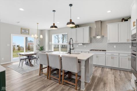 10702 Oak Bend Boulevard Indianapolis IN 46239