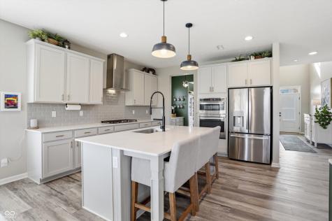 10702 Oak Bend Boulevard Indianapolis IN 46239