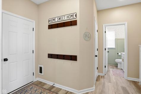 10702 Oak Bend Boulevard Indianapolis IN 46239