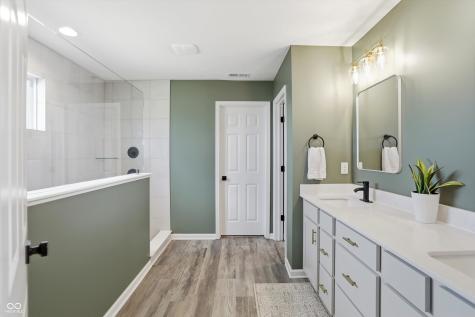 10702 Oak Bend Boulevard Indianapolis IN 46239