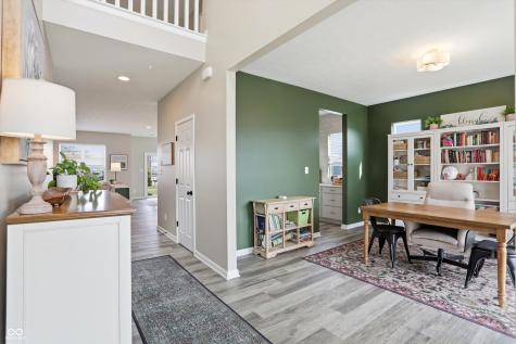 10702 Oak Bend Boulevard Indianapolis IN 46239