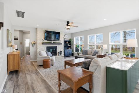 10702 Oak Bend Boulevard Indianapolis IN 46239