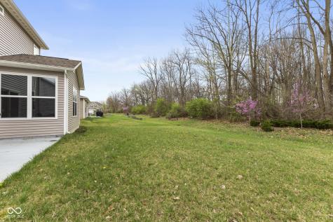 1398 Sarah Way Avon IN 46123