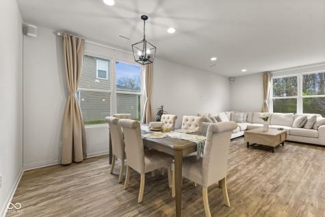 1398 Sarah Way Avon IN 46123