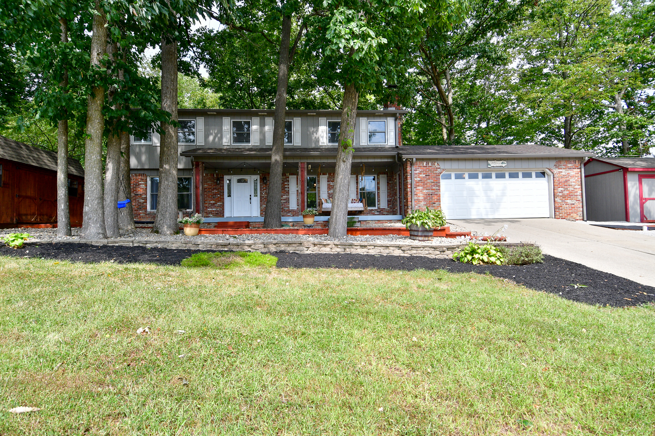 256 Canterbury Drive Avon IN 46123