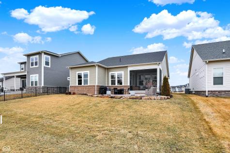 15734 Scher Drive Westfield IN 46074