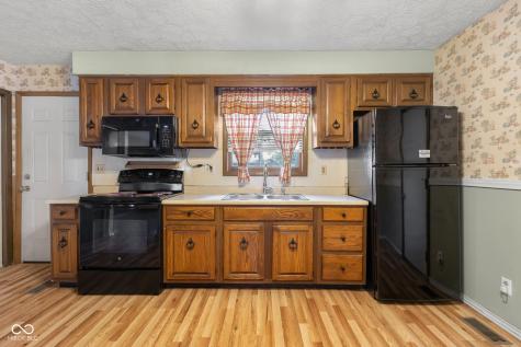 635 Berkshire Drive Seymour IN 47274
