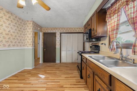 635 Berkshire Drive Seymour IN 47274