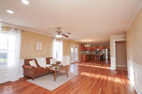 533 Schmitt Road Indianapolis IN 46239