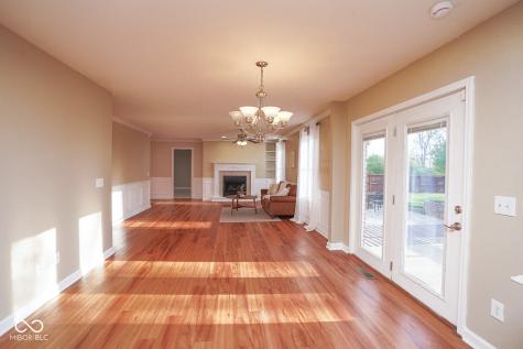 533 Schmitt Road Indianapolis IN 46239