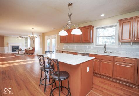 533 Schmitt Road Indianapolis IN 46239