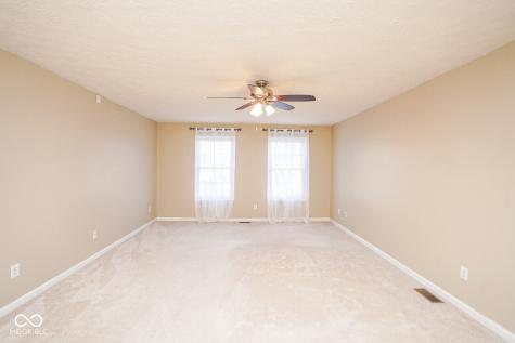 533 Schmitt Road Indianapolis IN 46239