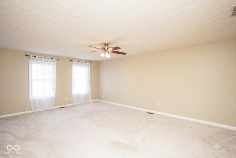 533 Schmitt Road Indianapolis IN 46239