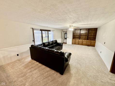 1964 N State Road 47 Crawfordsville IN 47933