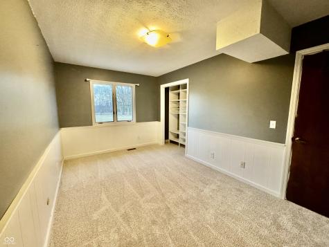 1964 N State Road 47 Crawfordsville IN 47933