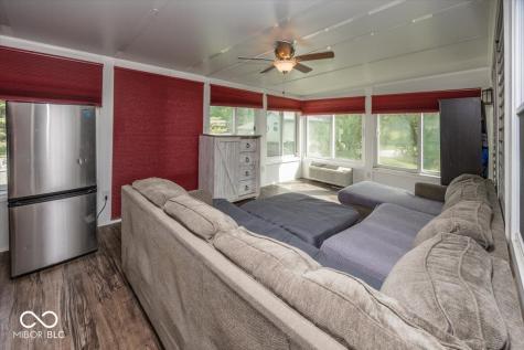 6601 Glenshire Way Indianapolis IN 46237
