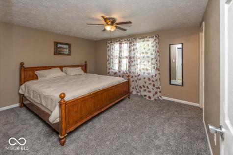 6601 Glenshire Way Indianapolis IN 46237