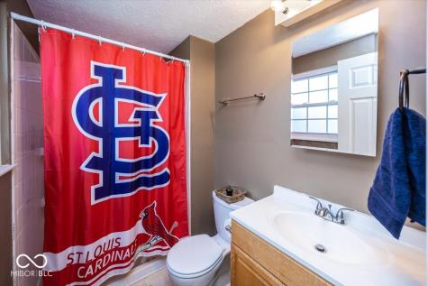 6601 Glenshire Way Indianapolis IN 46237