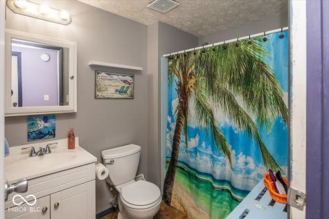 6601 Glenshire Way Indianapolis IN 46237