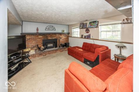 6601 Glenshire Way Indianapolis IN 46237