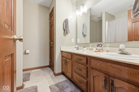 7164 Sandalwood Drive Avon IN 46123