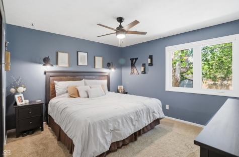 729 Colonial Way Greenwood IN 46142