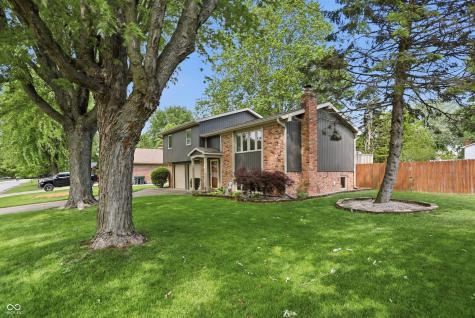 729 Colonial Way Greenwood IN 46142
