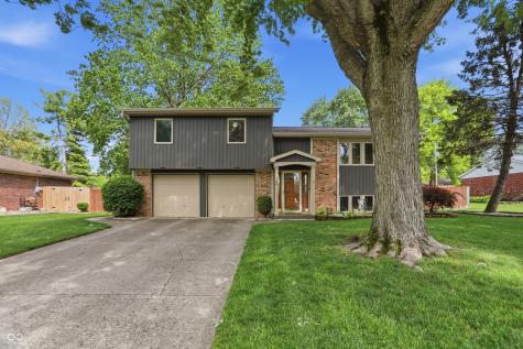 729 Colonial Way Greenwood IN 46142