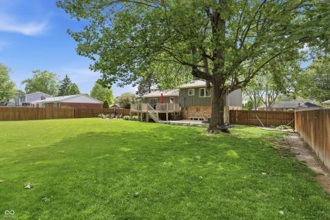 729 Colonial Way Greenwood IN 46142
