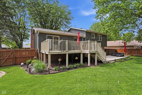 729 Colonial Way Greenwood IN 46142