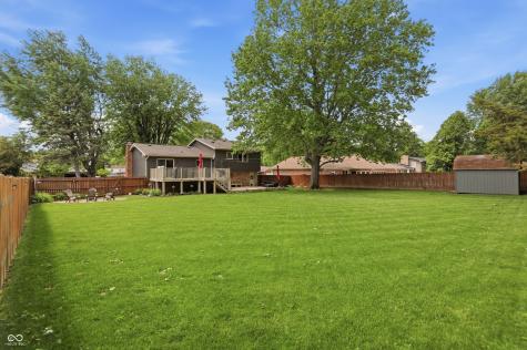 729 Colonial Way Greenwood IN 46142