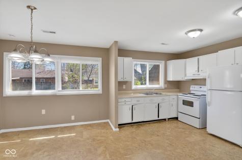 7233 E 34th Place Indianapolis IN 46226
