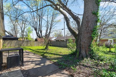 7233 E 34th Place Indianapolis IN 46226
